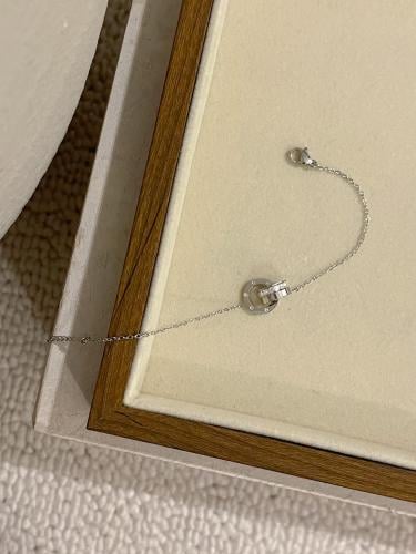 سوارة نسائية