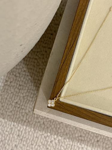 سلسال نسائي