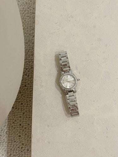 ساعة نسائية