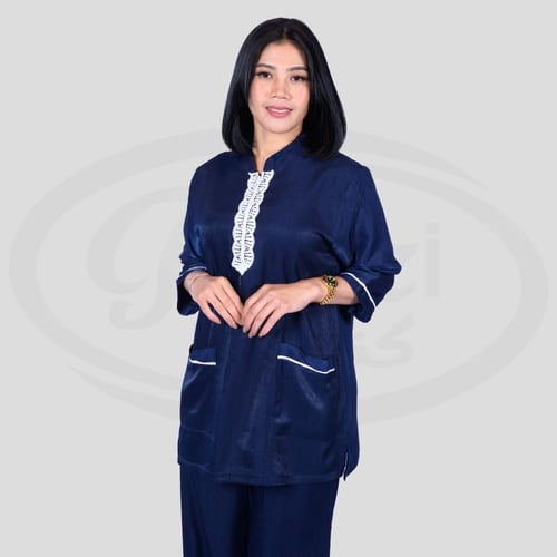 زي عاملة أنيق بسحاب