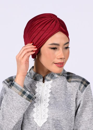 تربون عملي للعاملة المنزلية بكسرات أنيقة