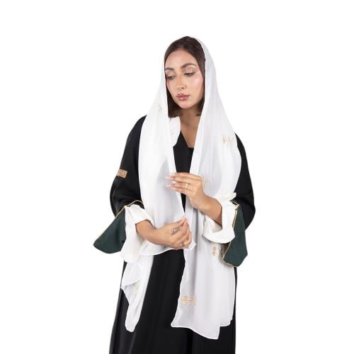 عباية ربع كلوش سوداء بلاك بيري بأكمام ملونة اخضر و...