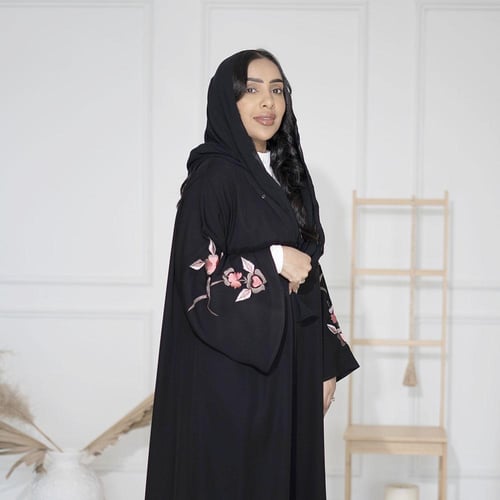 عباية بكم وسيع تطريز فضي مع زهري F