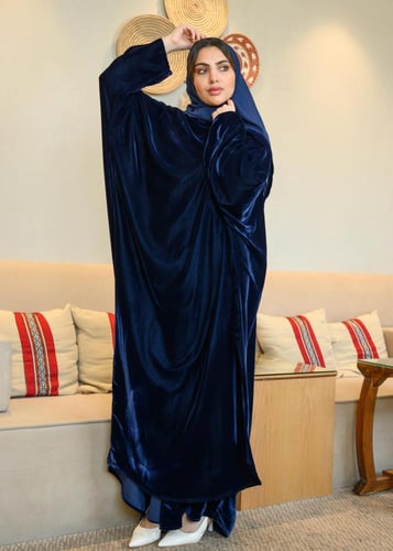 عباية مخمل بشت كحلي مع طرحة