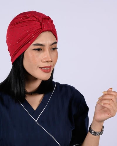 بندانة رأس نسائية الوان متعدده