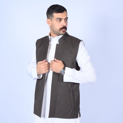 سديري Mدبل فيس مقلم بني غامق ببيج فاتح