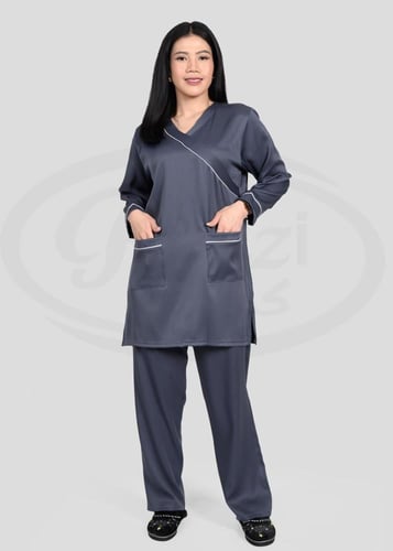 يونيفورم شتوي للعاملات متعدد الألوان