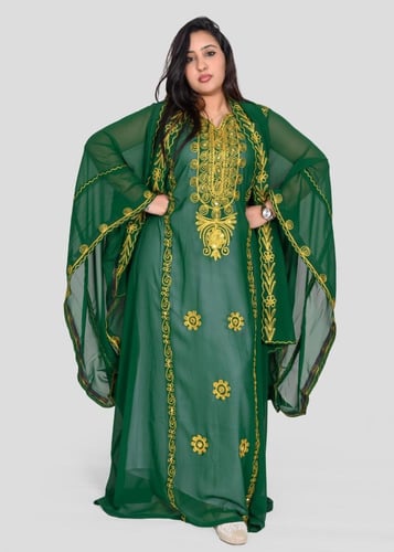 ثوب نشل سعودي تراثي بتطريز قصب ذهبي فاخر