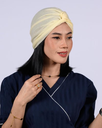 باندانا رأس نسائية