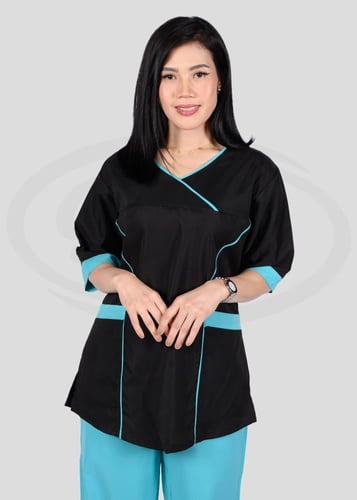 زي عملي يتمتع بتصميم أنيق ومرتب