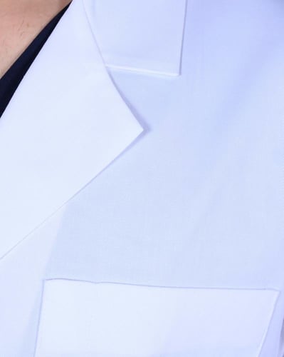 بالطو طبي مريح للجنسين أبيض Cherokee