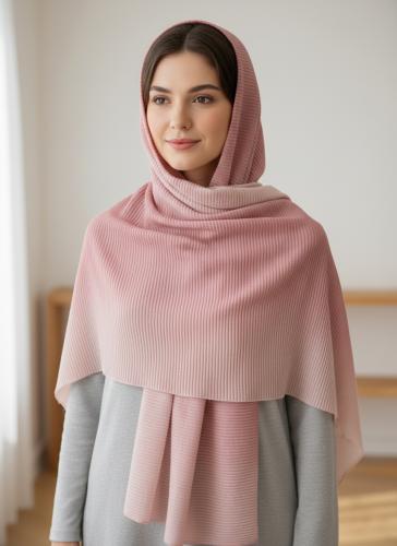 سكارف شتوي نسائي بلون وردي هادي