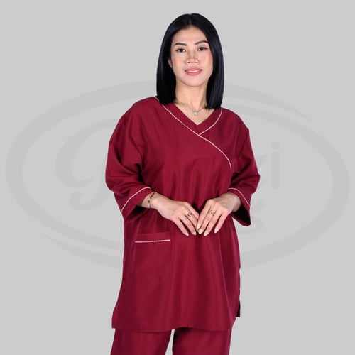 طقم زي عاملات مريح وأنيق