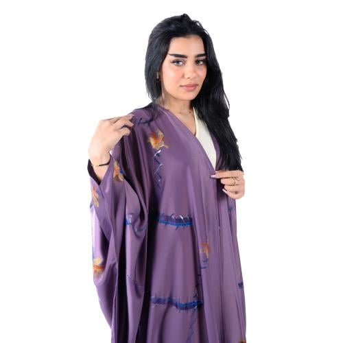 عباية لف فراشة بلون بنفسجي مطرز بالوان متنوعه خامت...