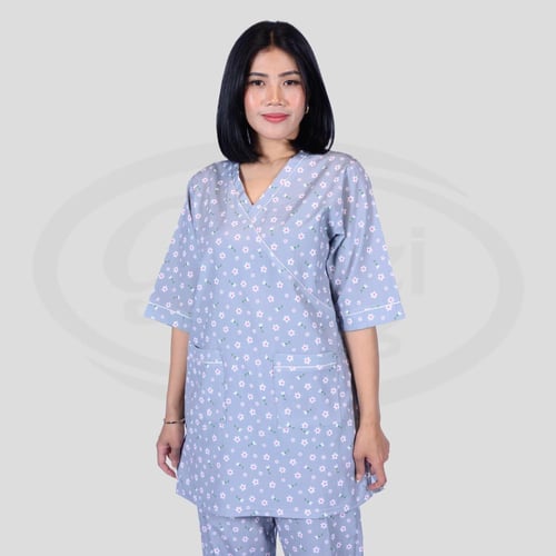 طقم عامله بزهور مميز