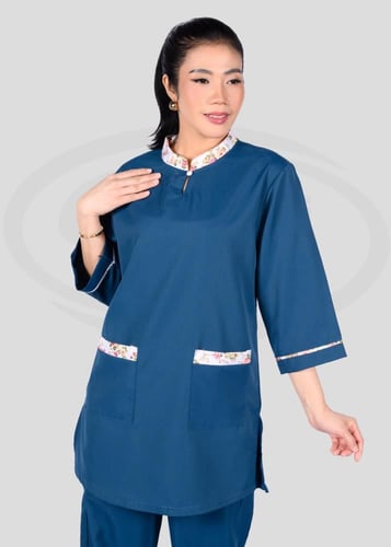 طقم عملي بتشكيلة زهور ناعمه