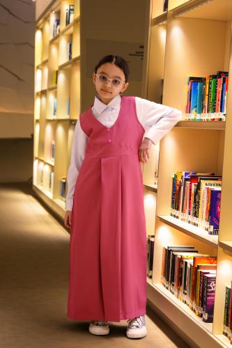 طقم مريول مدرسي وردي أبتدائي مع قميص