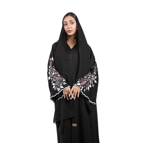 عباية كلوش انترنت أكمام انيقه مطرزة باللون الابيض...