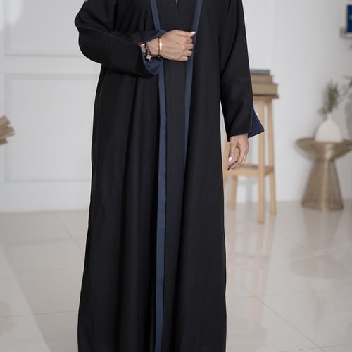 عباية بليزر أسود بتدخيلات قماش ازرق M