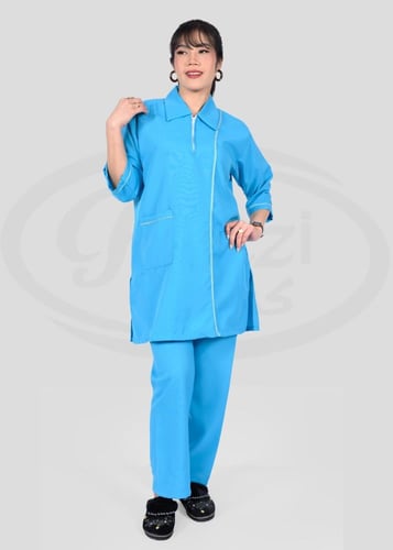 زي عاملات منزلية خريفي أنيق بخط جانبي