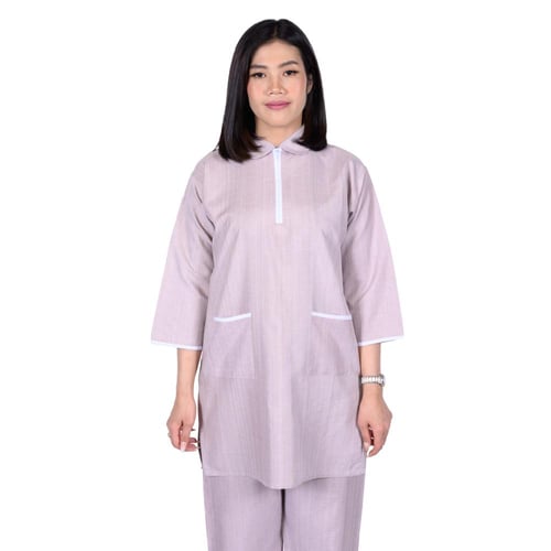 طقم عاملة منزلية ملون بسحاب