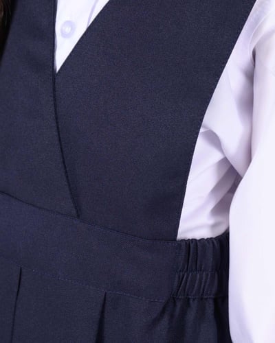 طقم مريول روضة كحلي مع قميص ابيض كنزي