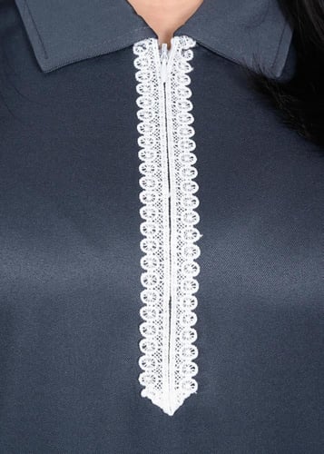 يونيفورم شتوي للعاملات بدانتيل أبيض ناعم