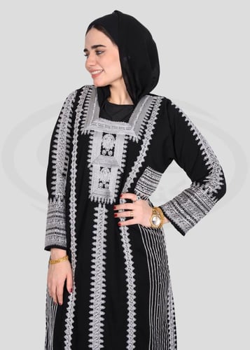 جلابية سعودية تطريز فضي