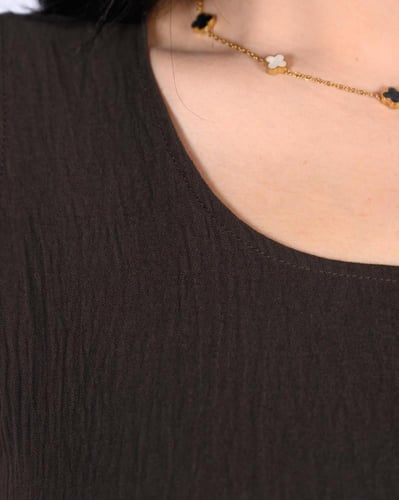 بطانة تحت العباية بني