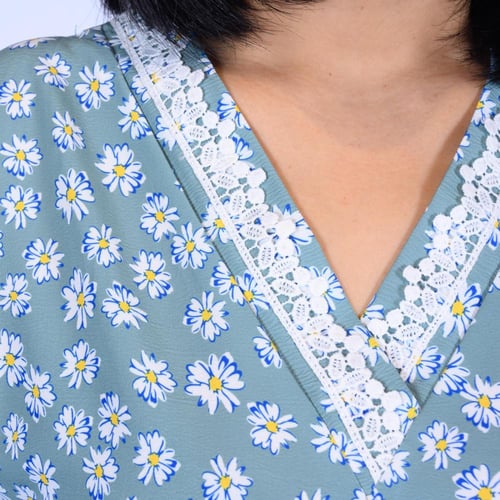 طقم عامله بزهور