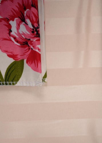 أطقم صلاة نسائي فاخر وطني مكون من 3 قطع