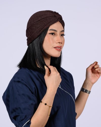 بندانة رأس نسائية بلمعة