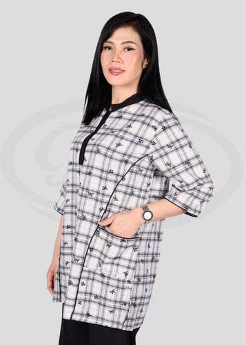 زي رسمي أنيق للعاملات