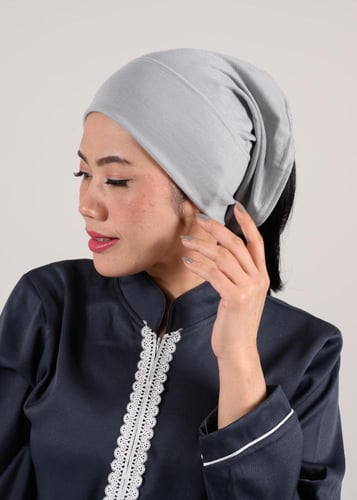 ربطة رأس بوني مزودة بفتحة خلفية