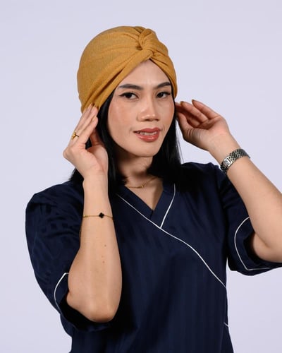 باندانا رأس نسائية