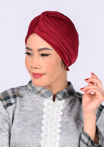 تربون عملي للعاملة المنزلية بكسرات أنيقة