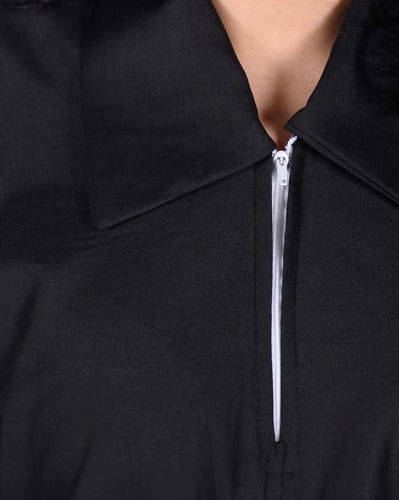 زي عاملة عملي ومريح