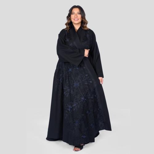 عباية لف دبل كلوش نسائية سوداء كتان مطرزة بورود لو...