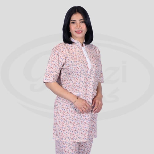 زي العاملات بزهور أنيقه