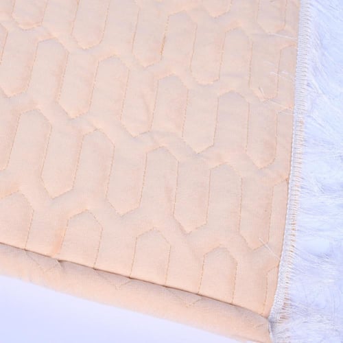 طقم سجادة صلاة وشرشف بربطة بيج