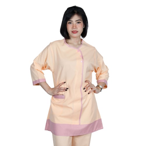 زي عاملات منزلية بأزارير