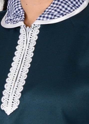 زي عاملات شتوي بياقة كاروهات