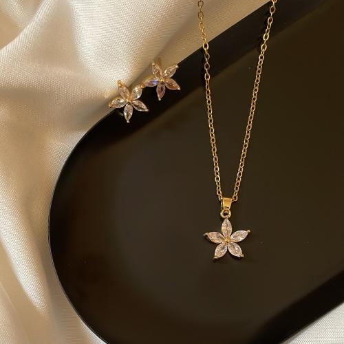 طقم اماليا الذهبي