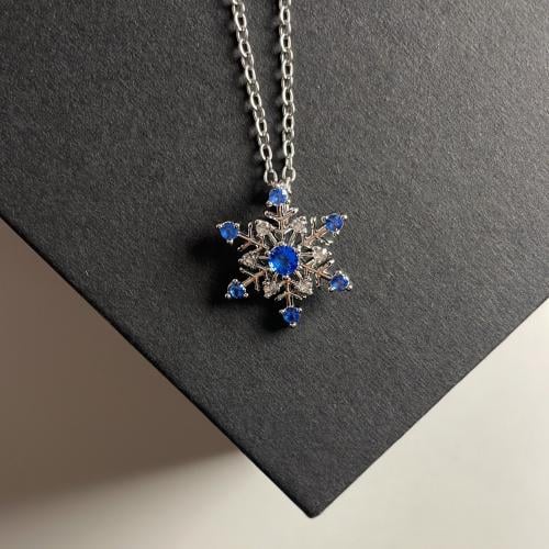 قلادة snowflake