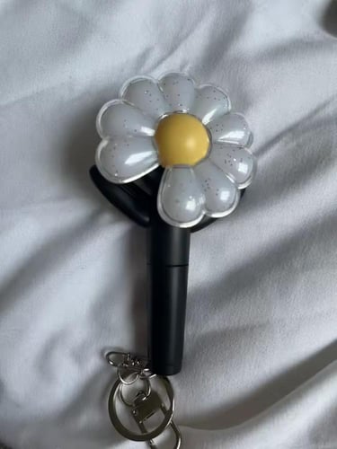 G-dragon lightstick keyring