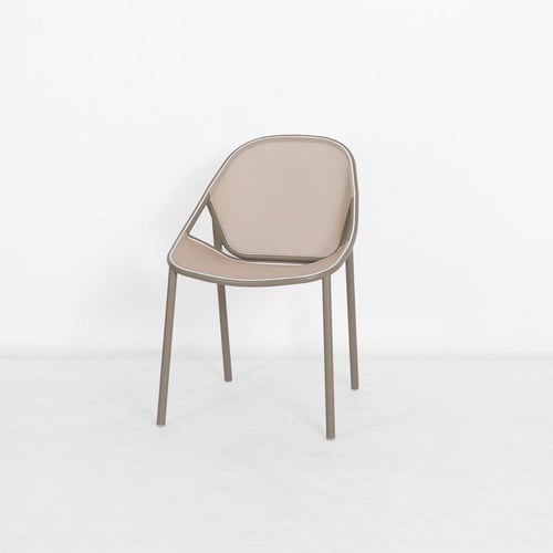 كرسي مفرد بقاعده حديد