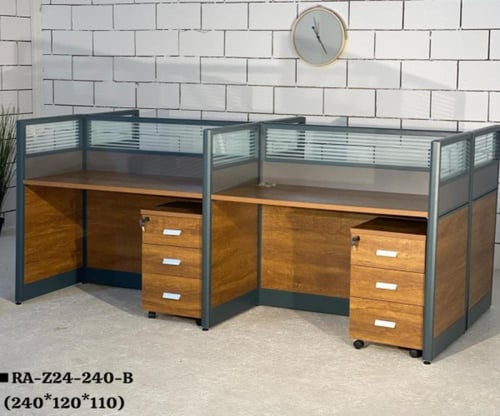 مكتب عمل عصري رباعي