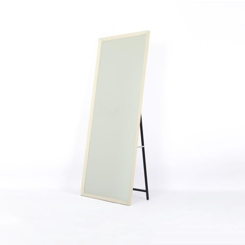 مرآة حائطية مستطيلة