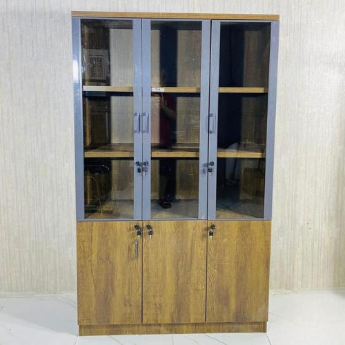 دولاب خشب 3 درف بحواف رمادية