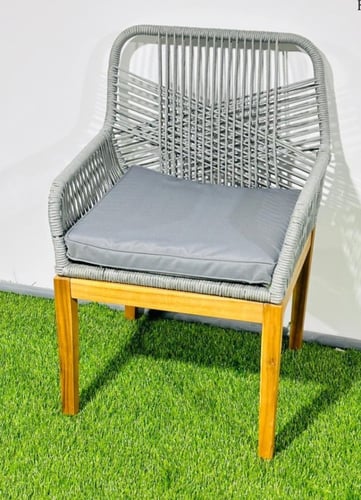 كرسي مفرد خشبي